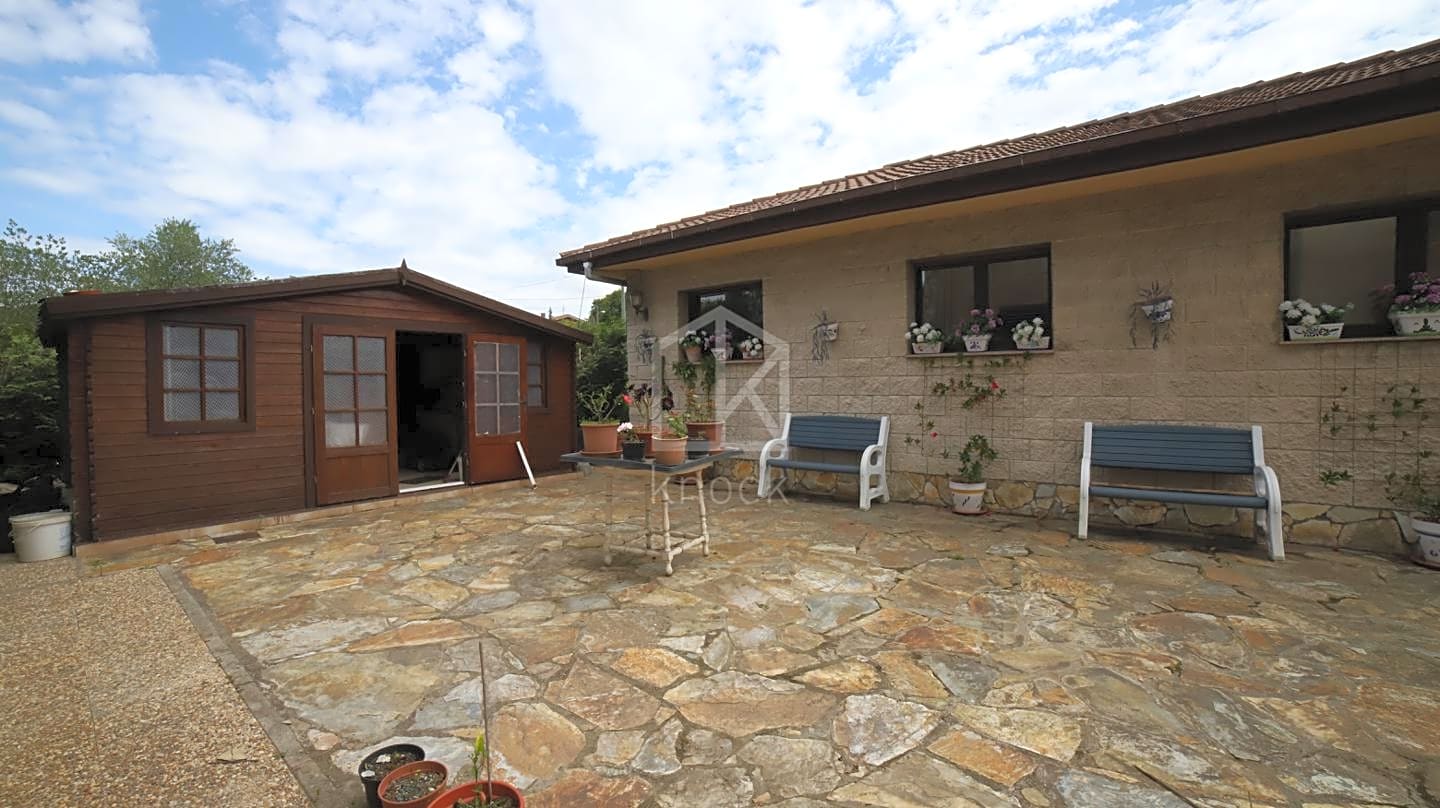 Venta de Chalet en Camin De San Vicente, La Pedrera ...